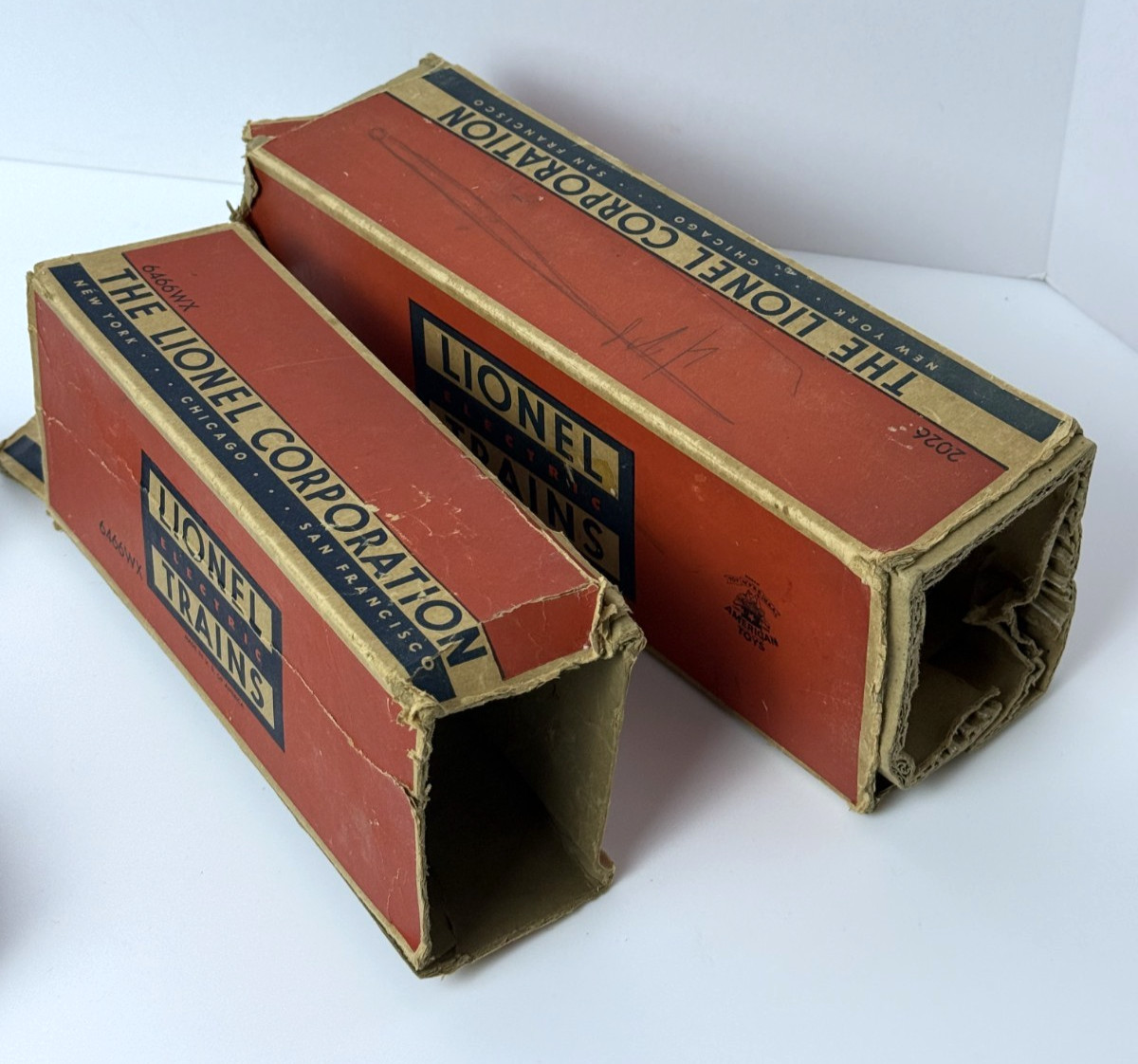 1948 Lionel #2026 Steam Locomotive & 6466W Whistle Tender w/Orig Boxes UNTESTED