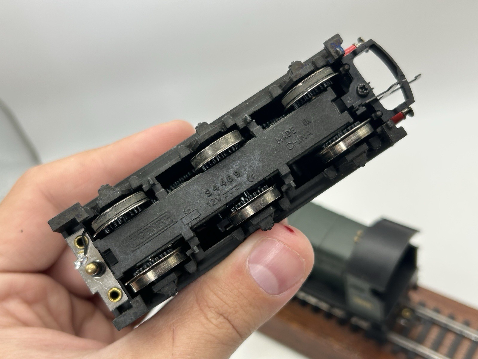 OO Hornby R2153B GWR Class 2800 2-8-0 Steam Locomotive – (EX BOXED)