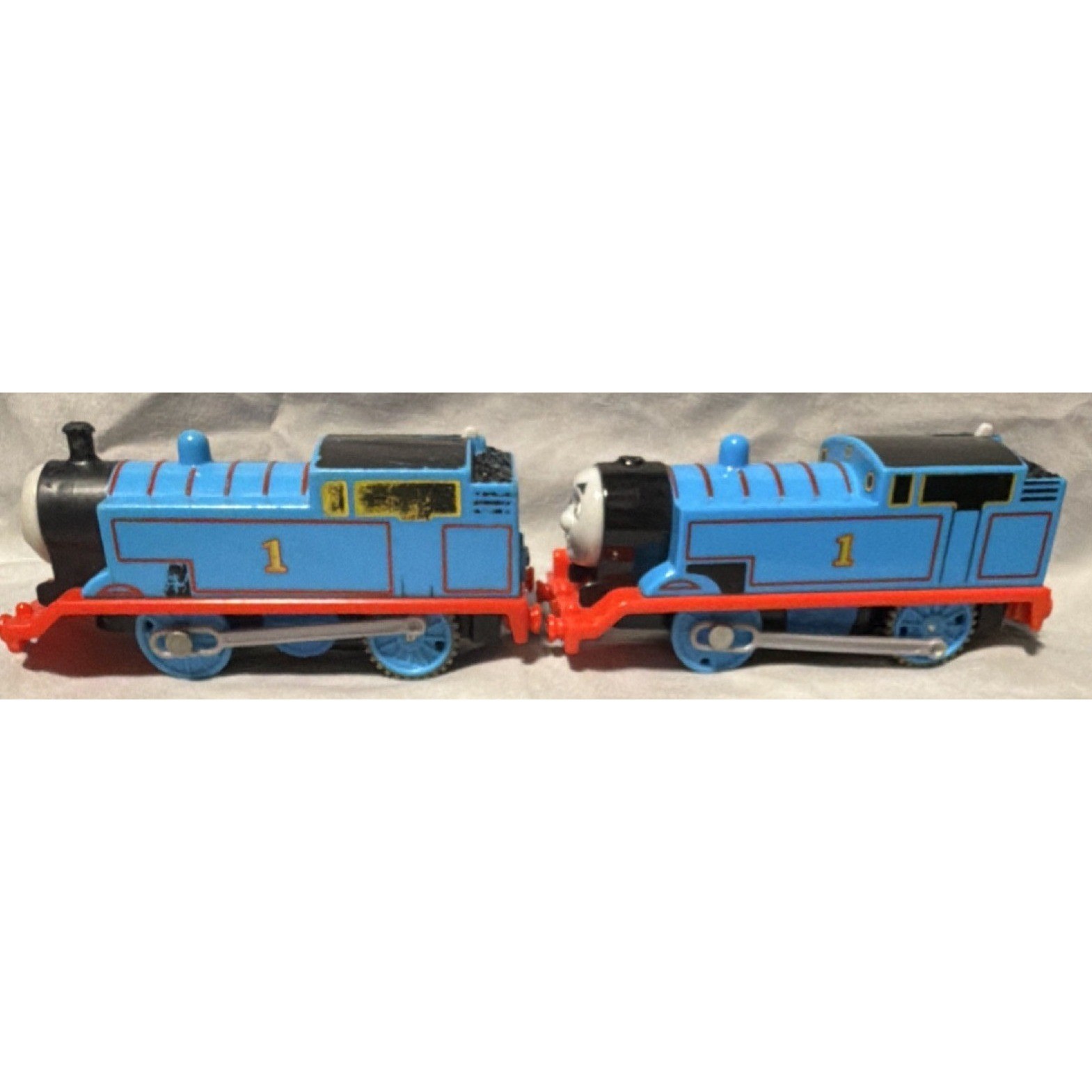 2x Thomas the Tank Engine Locomotive Train Plastic Lot of 2 – Tested/Not Working