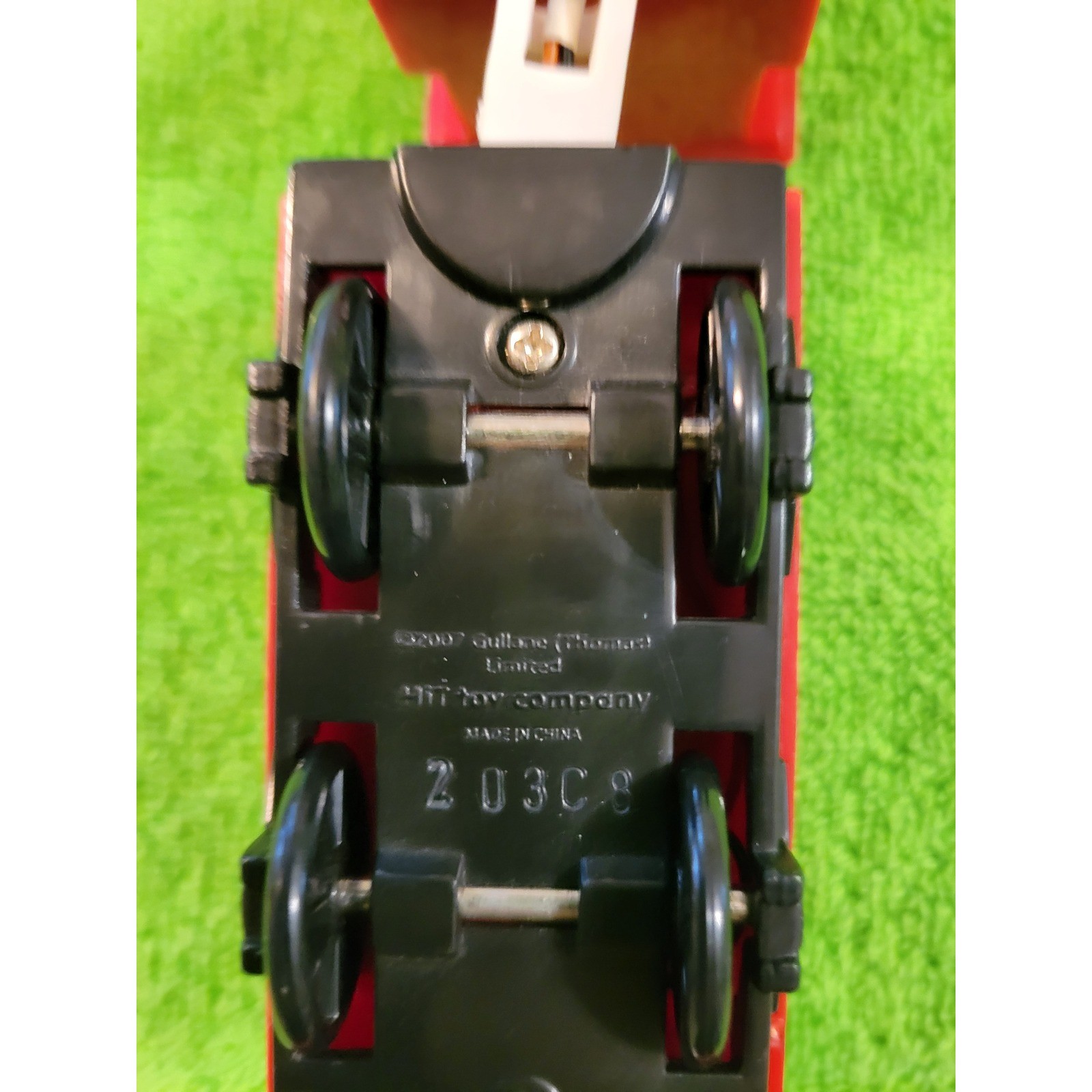 Thomas & Friends James the Red Engine Motorized Train HiT Toy Company 2007 No. 5