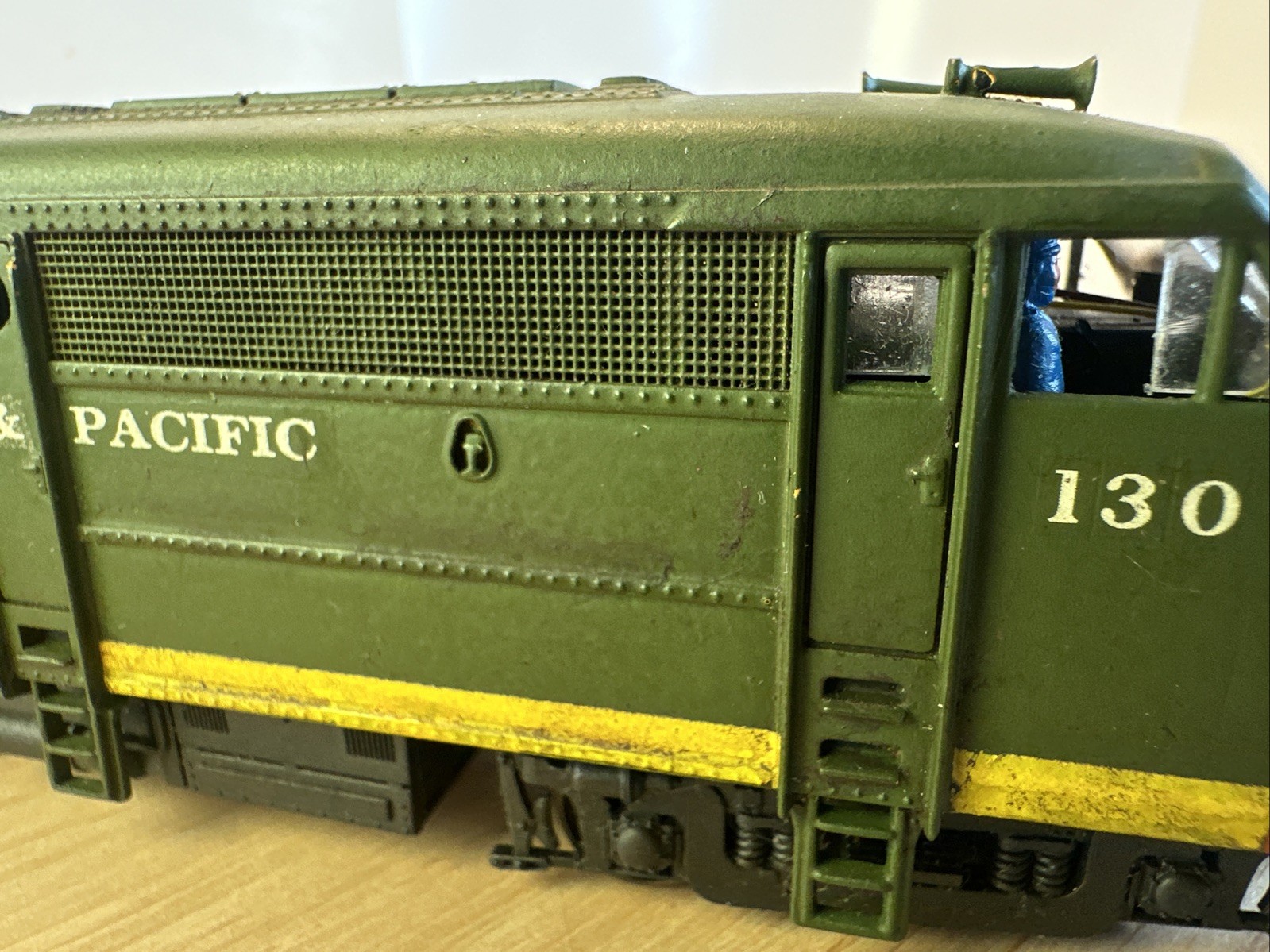 FRATESCHI HO SCALE MONTANA & PACIFIC RUNNING F/R DIESEL MADE IN BRAZIL 🇧🇷