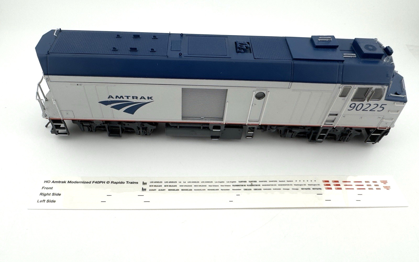 Rapido 81518 HO Scale Amtrak F40/NPCU Phase V Locomotive Road #90225 *DCC/Sound*
