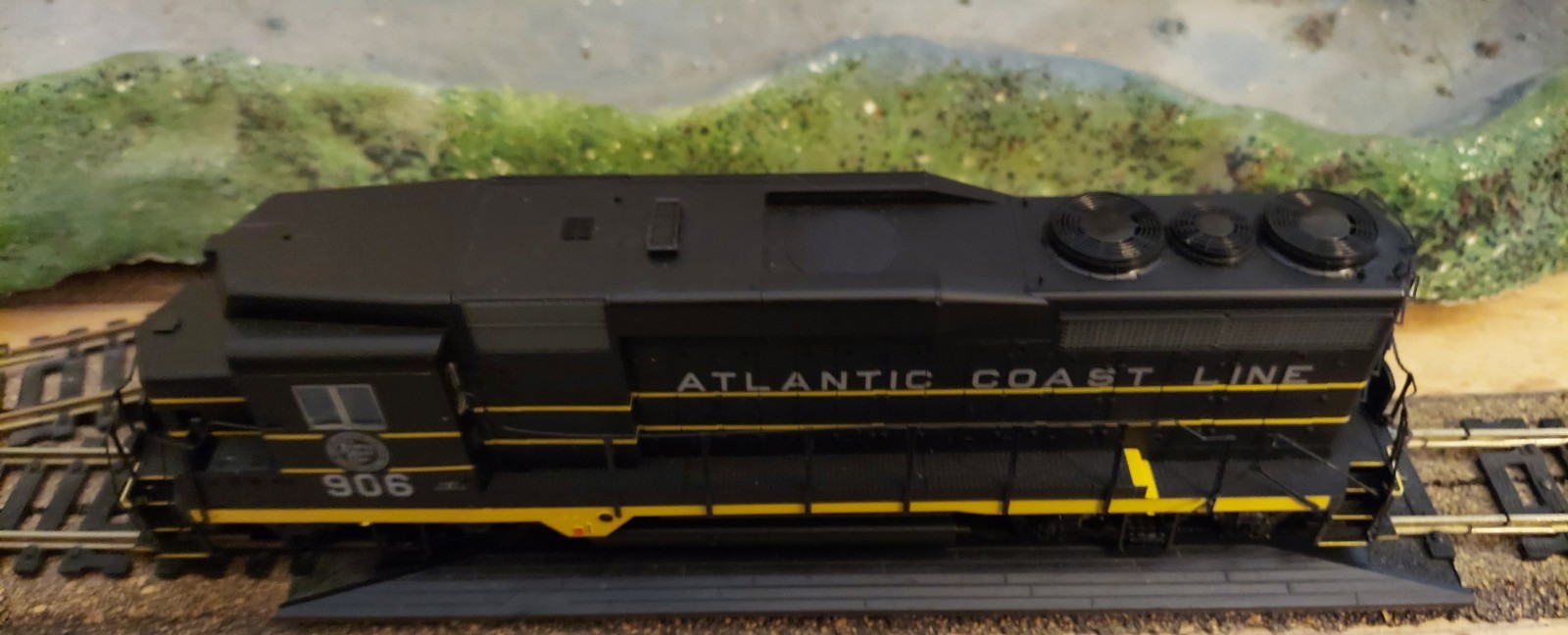 Proto 2000 HO GP 30 Phase II, Atlantic Coast Line Road #906 w/DCC ONLY: NICE @@
