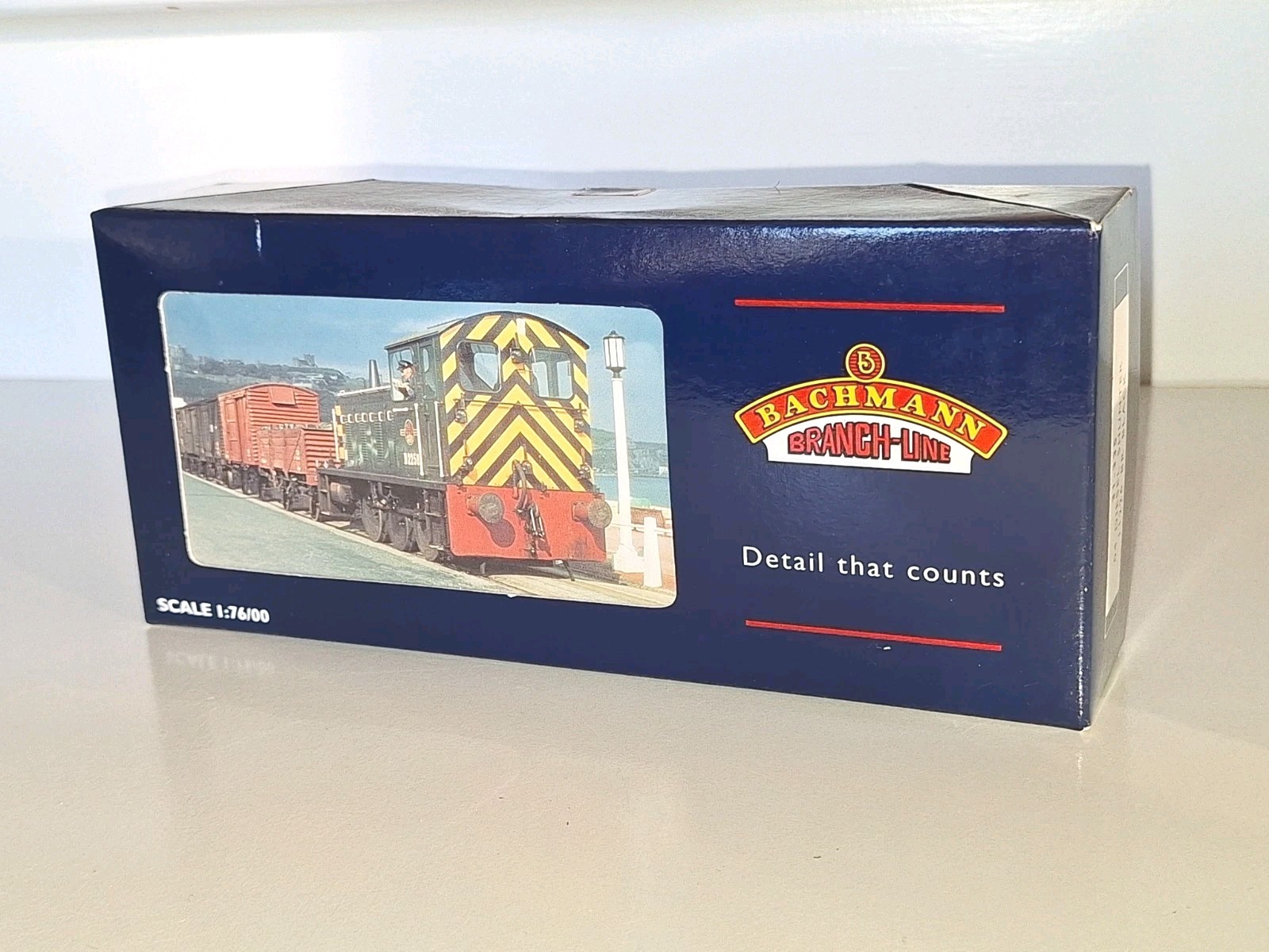 Bachmann 31335 04 Diesel Loco. New Old Stock. Mint Cond.2 Rail DC Boxed.OO Scale