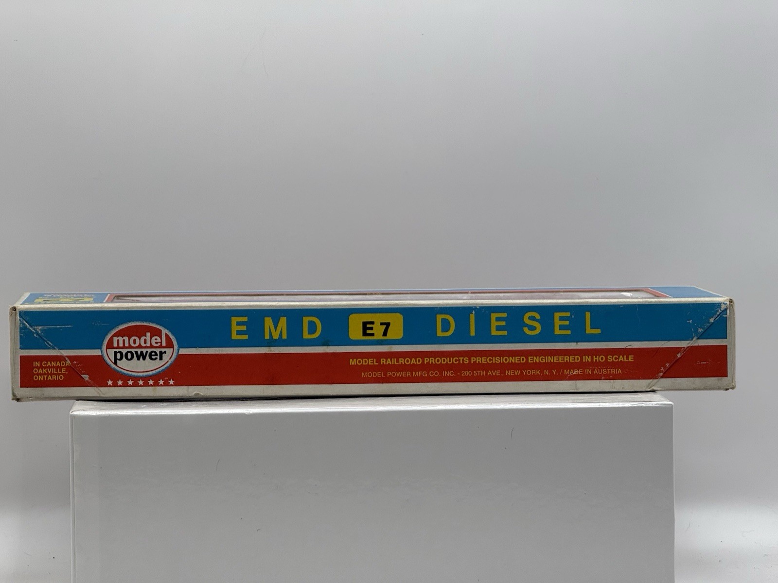 EMD – 7 Diesel Locomotive Dummy Car