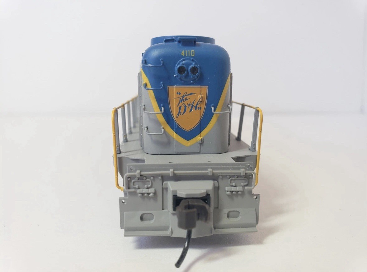 Atlas Classic HO RS-3 Delaware & Hudson D&H #4110 DC NIB