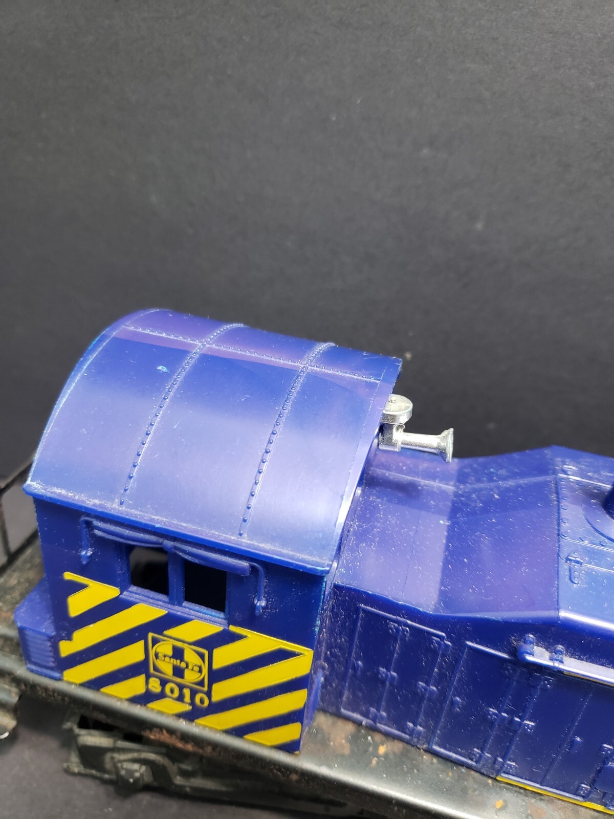 Lionel O Scale Santa Fe ATSF 8010 Switcher Royal Blue Purple Very Good L201