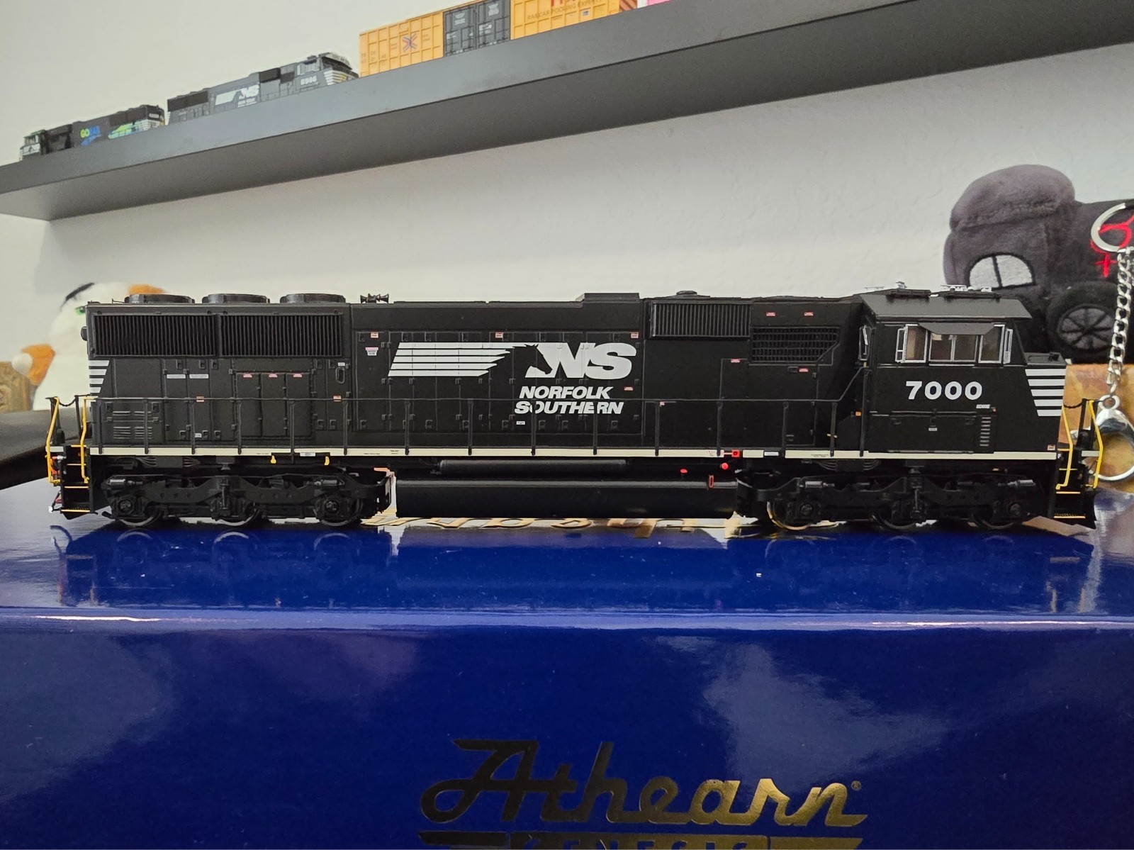 Athearn Genesis HO SD60E Norfolk Southern 7000 DC (DCC Ready) ATHG65195