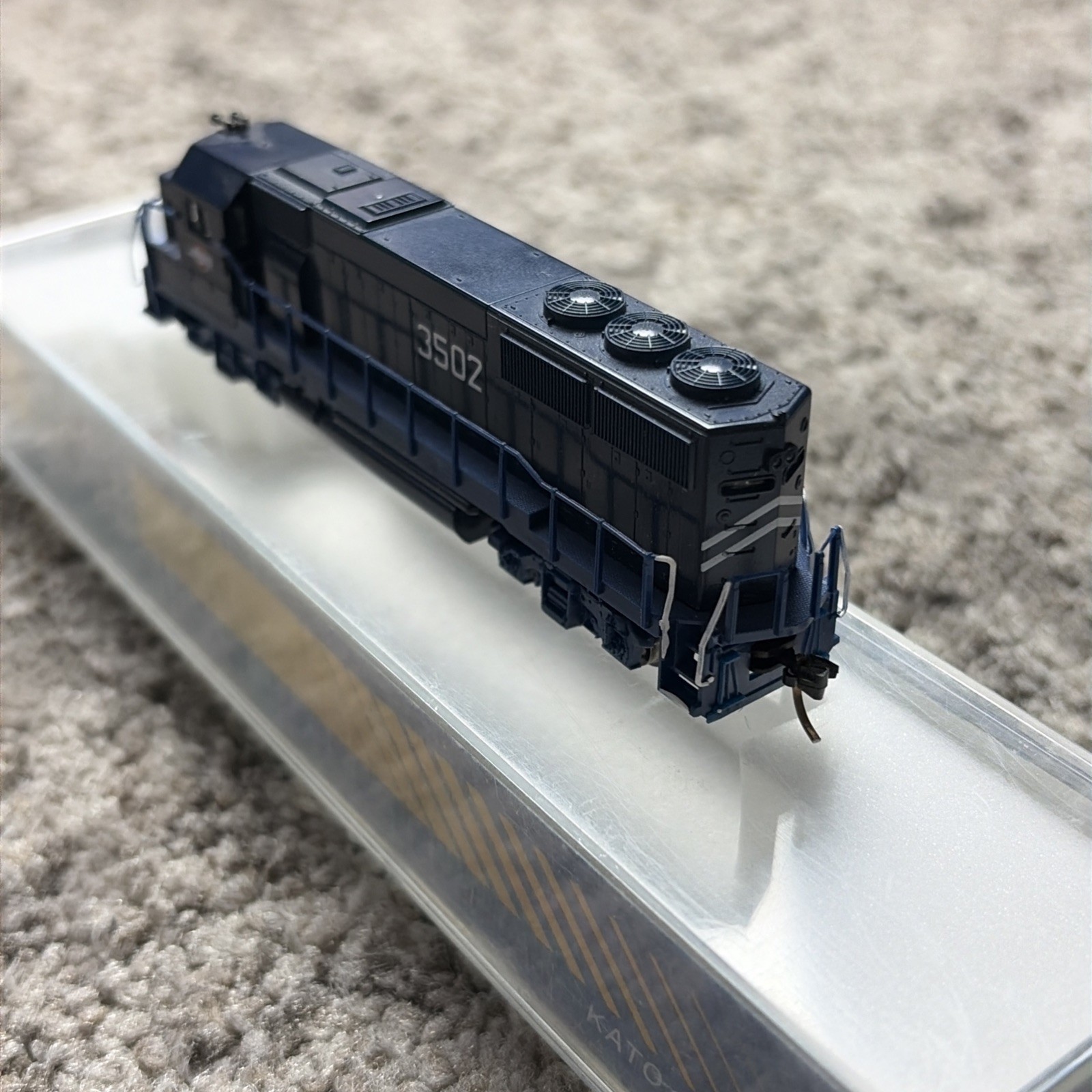 Kato N scale GP50 Missouri Pacific #3502 Locomotive 176-041 Knuckle Couplers EUC