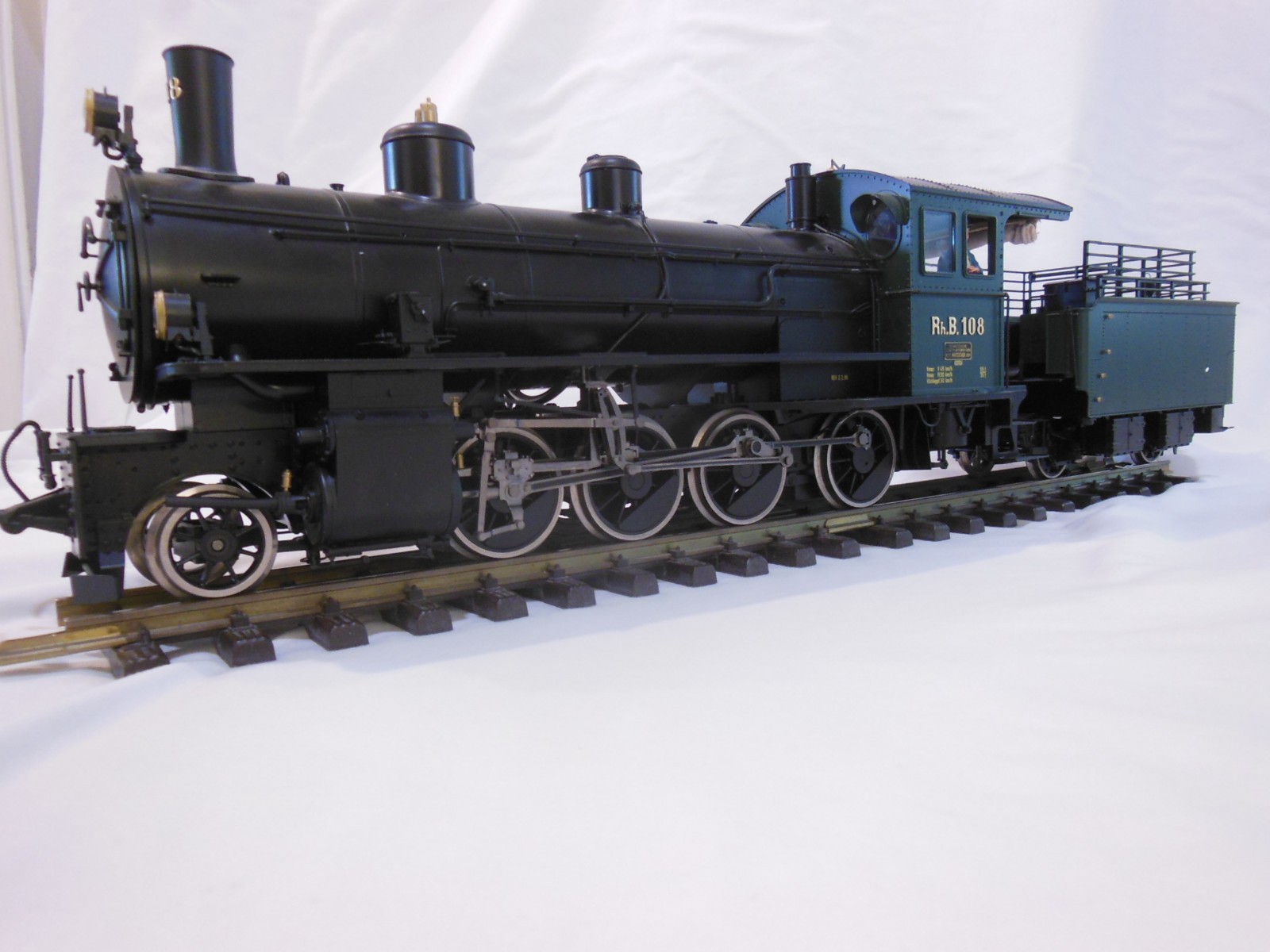 10000 Brawa Dampflok 4/5 RhB 2-8-0 Loco G scale