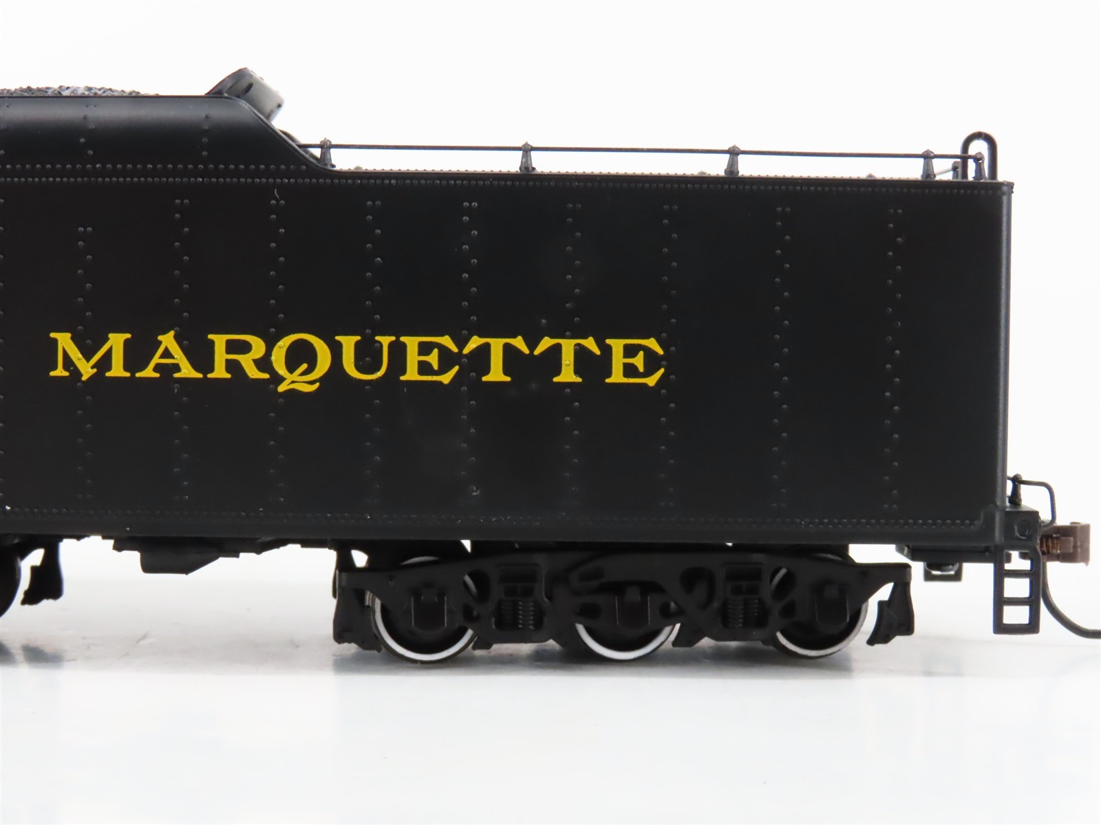 HO Scale Bachmann 50901 PM Pere Marquette 2-8-4 Berkshire Steam #1225 w/ DCC