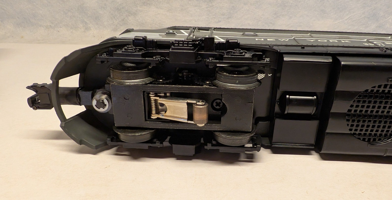 K-Line K-25701 NYC F-3 Diesel A-A, Both Powered C-9 NIB