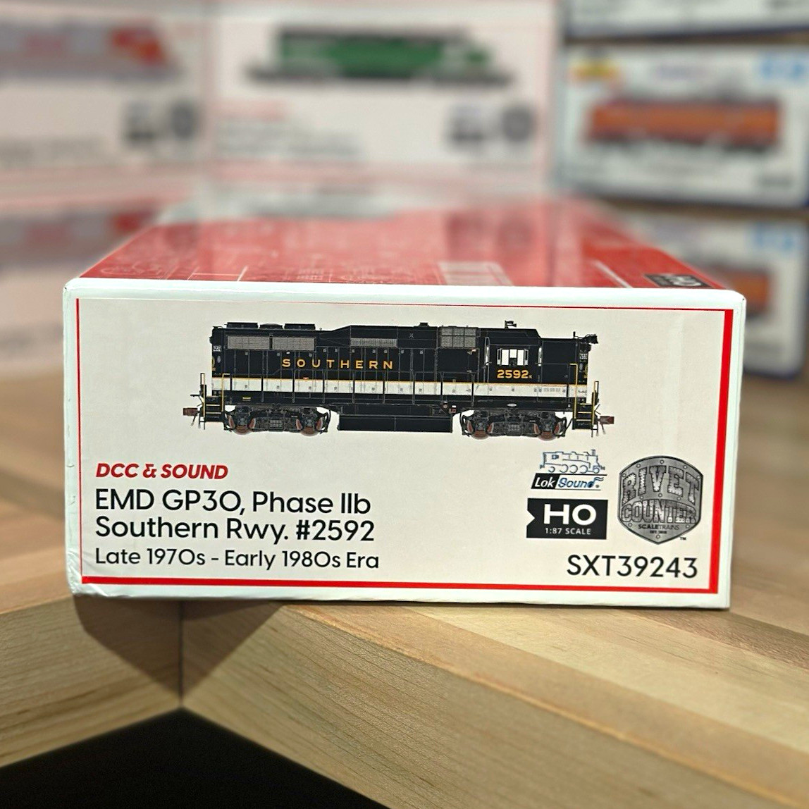 ScaleTrains HO EMD GP30 Phase IIb Southern Railway #2592 DCC&Sound NEW