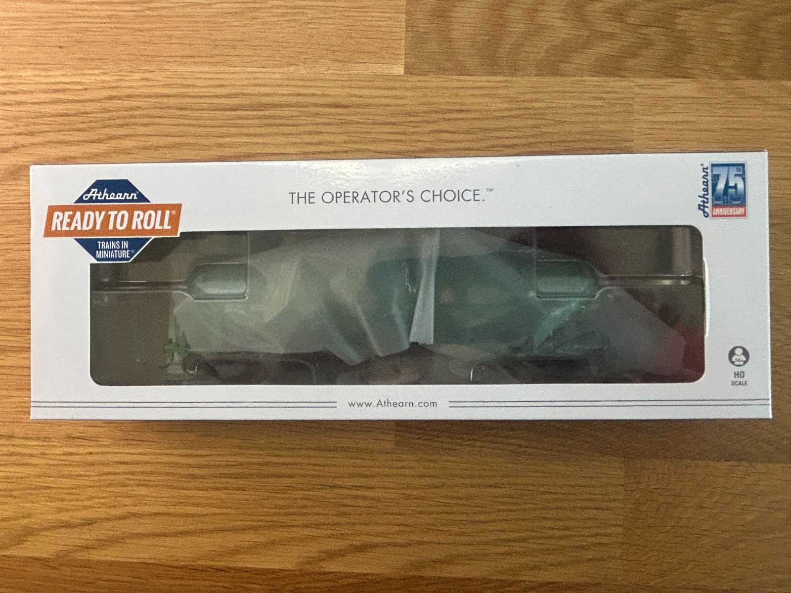 HO ATHEARN READY TO ROLL ATH15925 BRITISH COLUMBIA RAIL RTC 20K ACID TANK CAR
