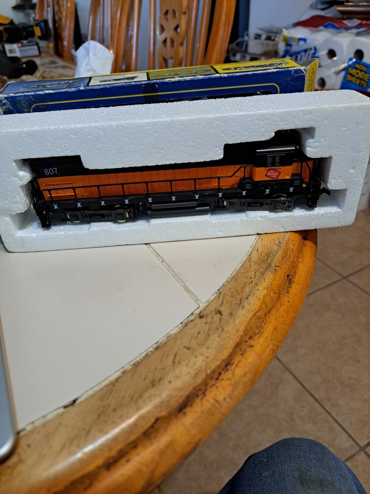 TESTED WORKS HO Scale AHM Alco Century 424 Locomotive Milwaukee Road
