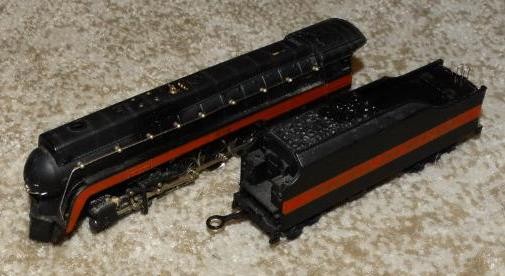 BACHMANN N CLASS J NORFOLK and WESTERN 4-8-4 STEAM LOCOMOTIVE & TENDER