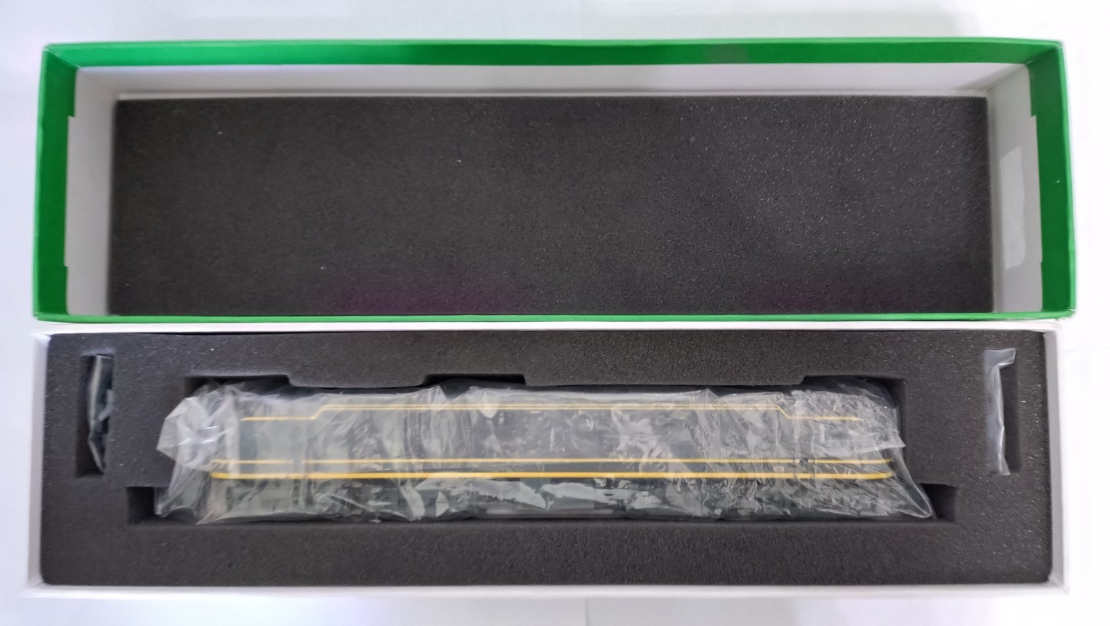 Overland (OMI) Brass Alco/GE Double Ended Gas Turbine – HO scale