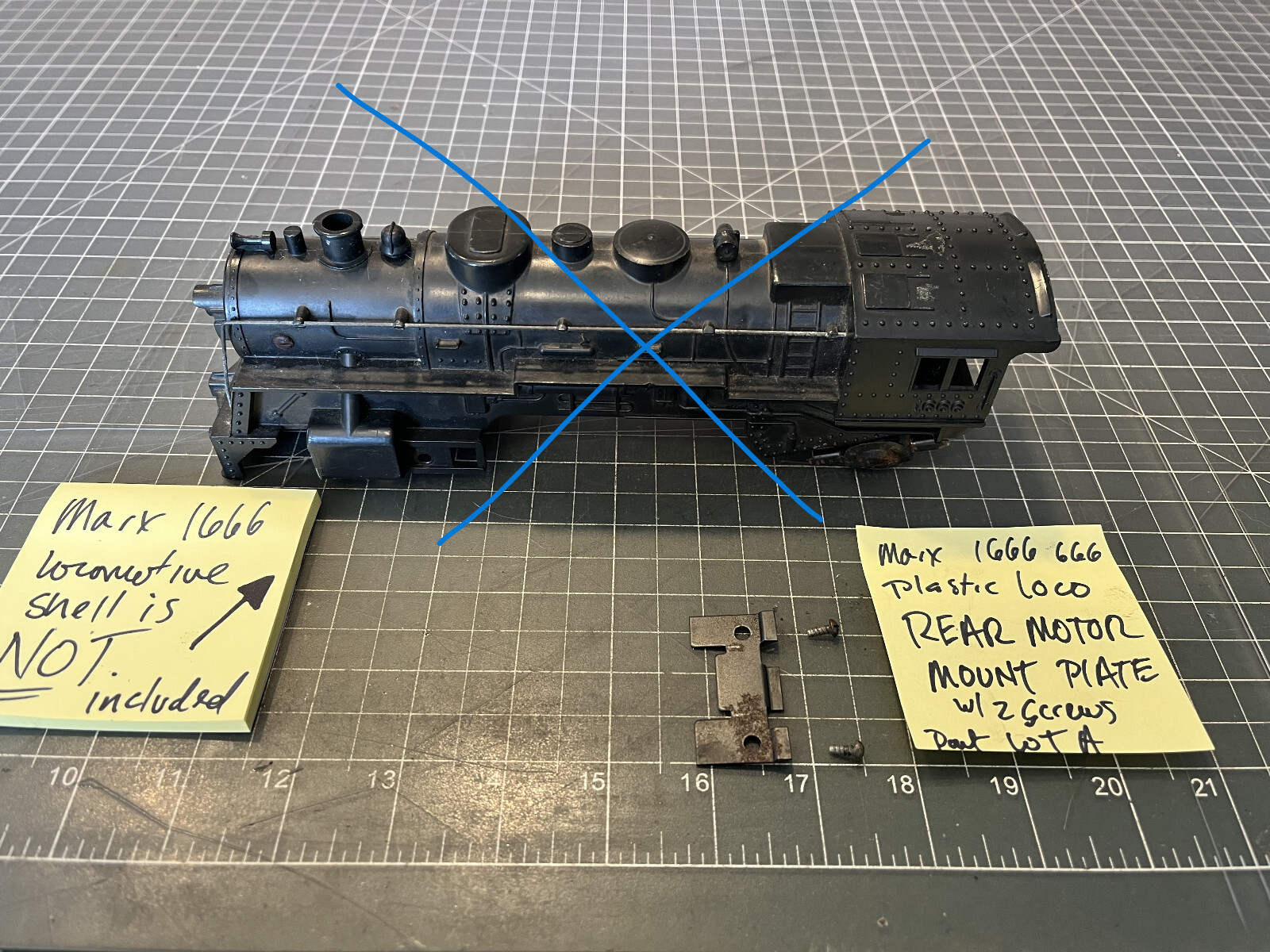 Marx Train 1666 666 Locomotive REAR METAL MOTOR MOUNT CLIP & SCREWS PART LOT A