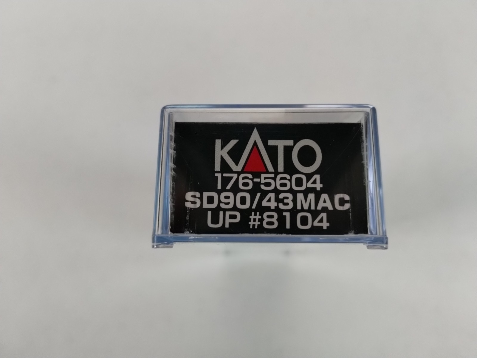 DC KATO N-Scale #176-5604 EMD SD90/43MAC UP #8104 Union Pacific NOS