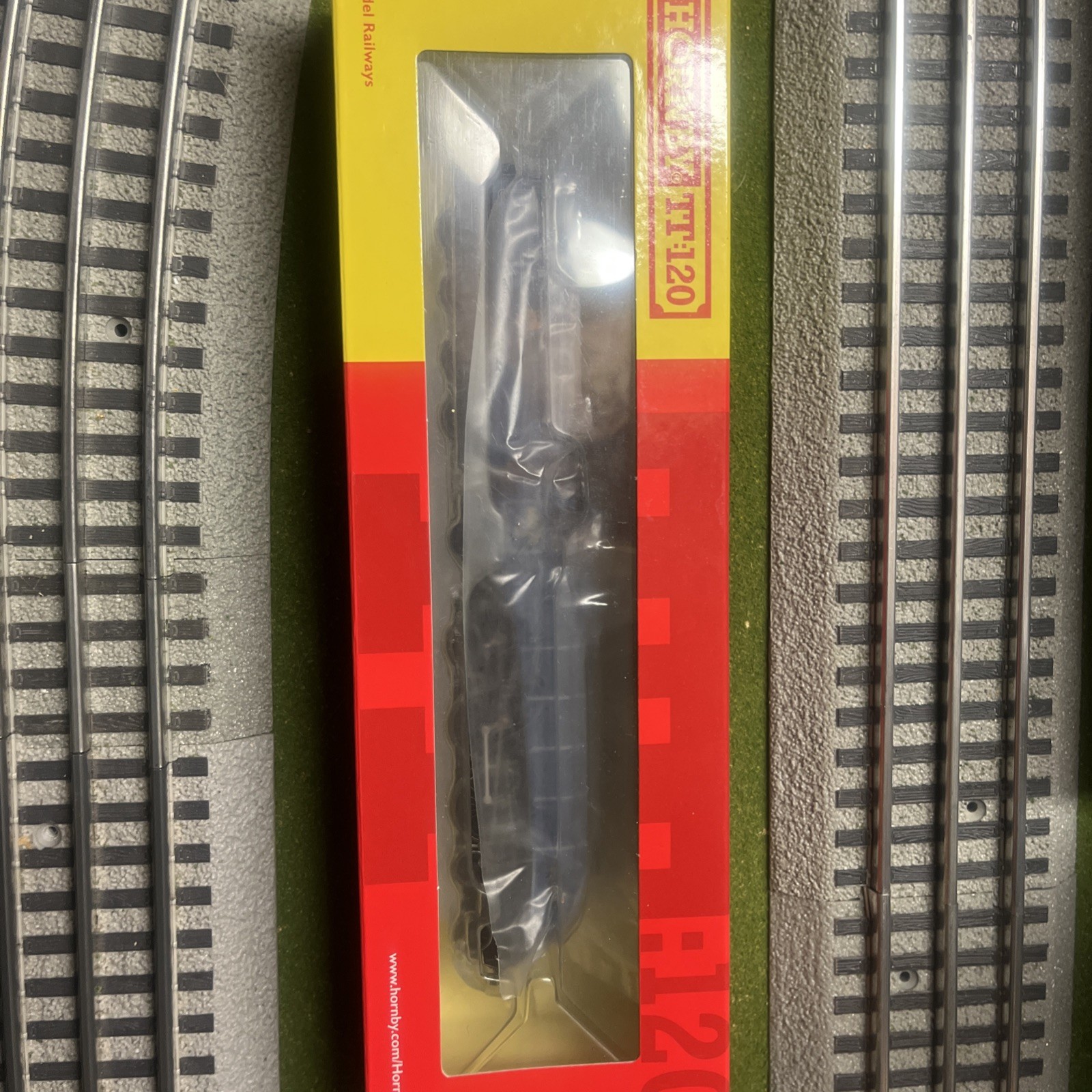 Hornby TT3009M BR Class A4 4-6-2 Falcon