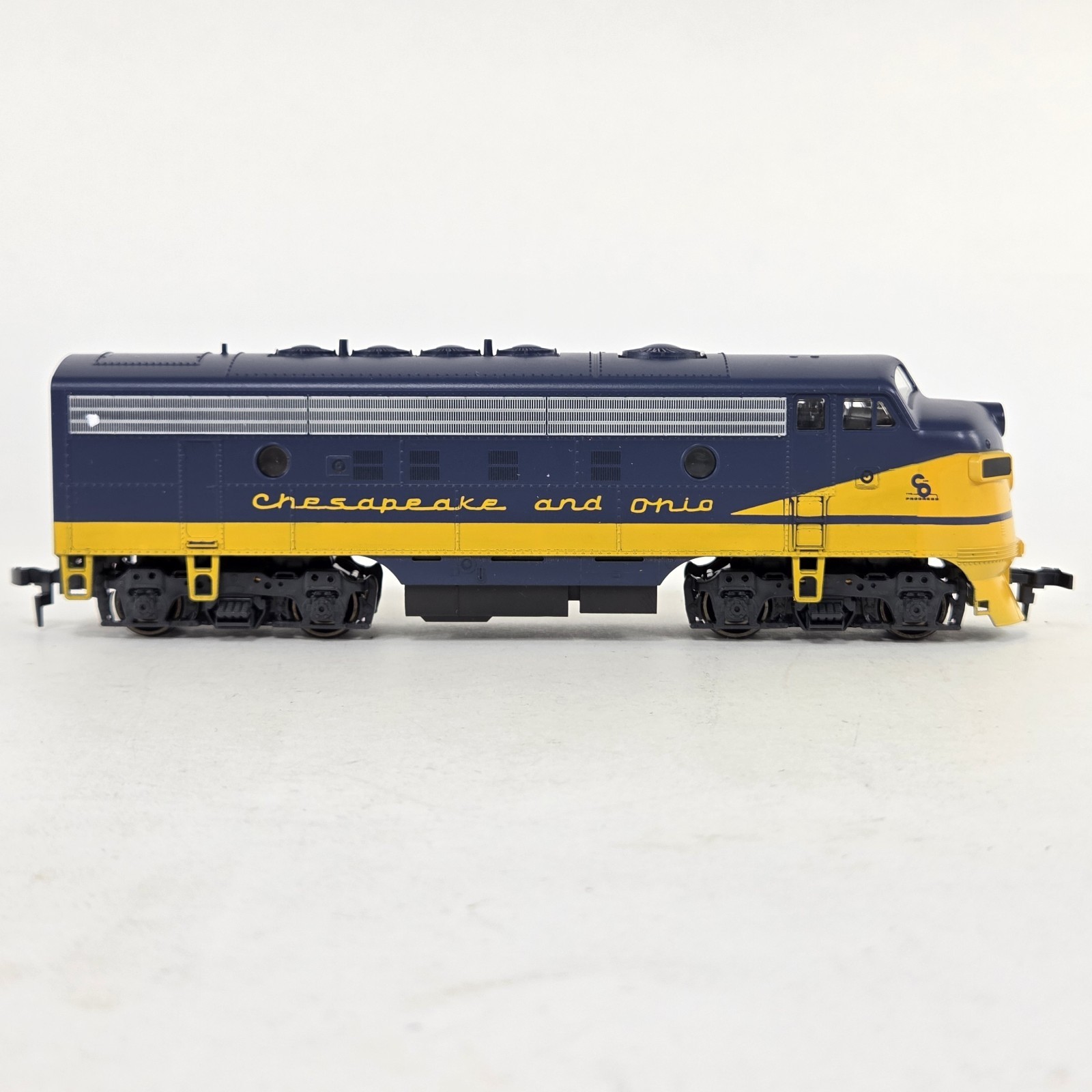 Stewart HO Scale Chesapeake And Ohio C&O F7A Locomotive