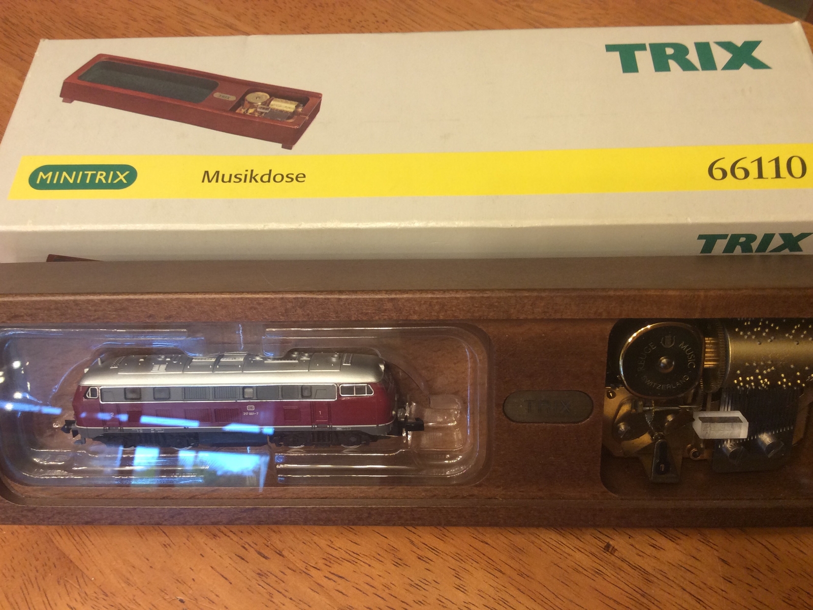 RARE MiniTRIX 66110 Musikdos W Arnold Repido 217 001-7 NEW! Beauty Free Ship!!!