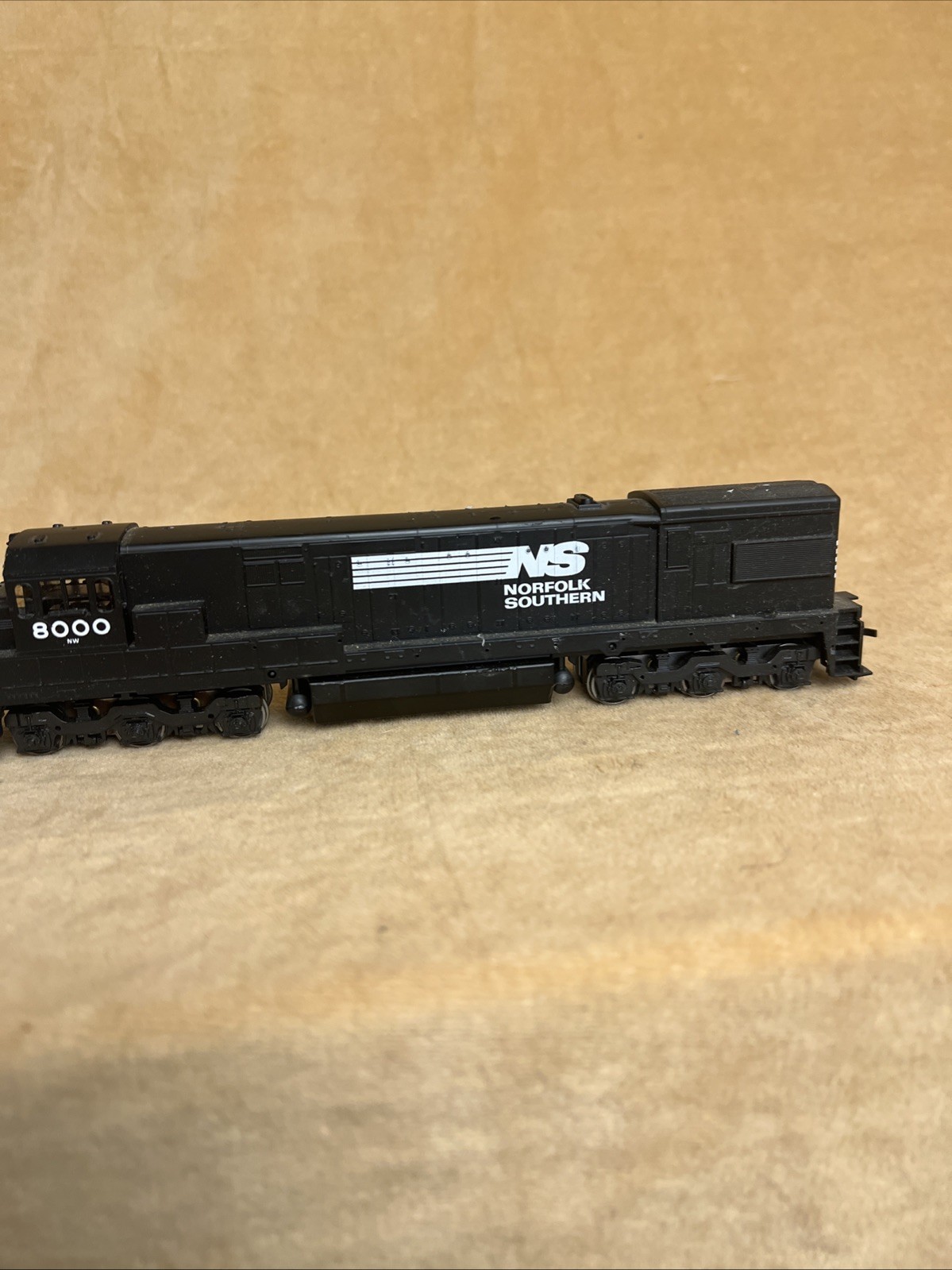 Norfolk Southern RR GE U30C Diesel 8000 Atlas
