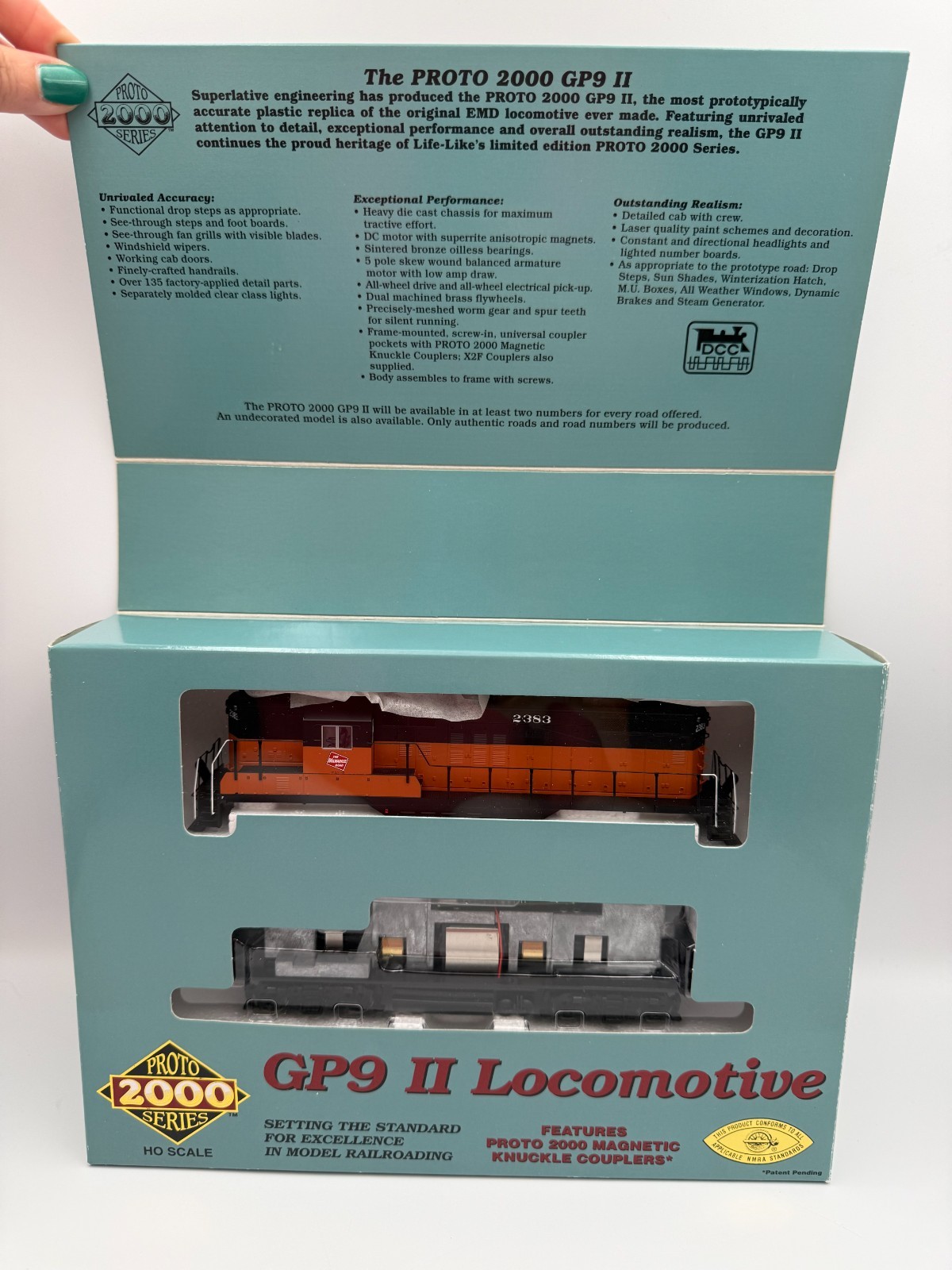 HO Proto 2000 GP9 II Milwaukee Road # 2383 w/NCE Decoder Installed/Box.