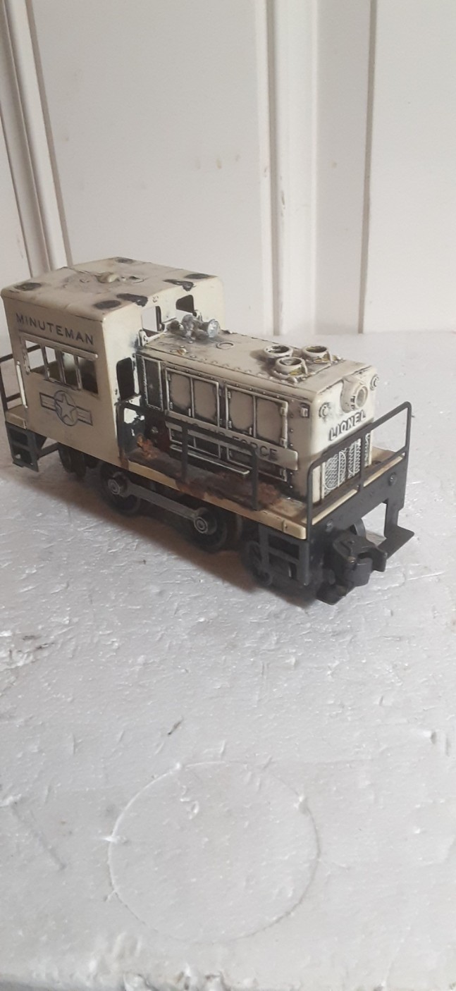 Lionel post war#59MINUTMAN SWITCHER see description