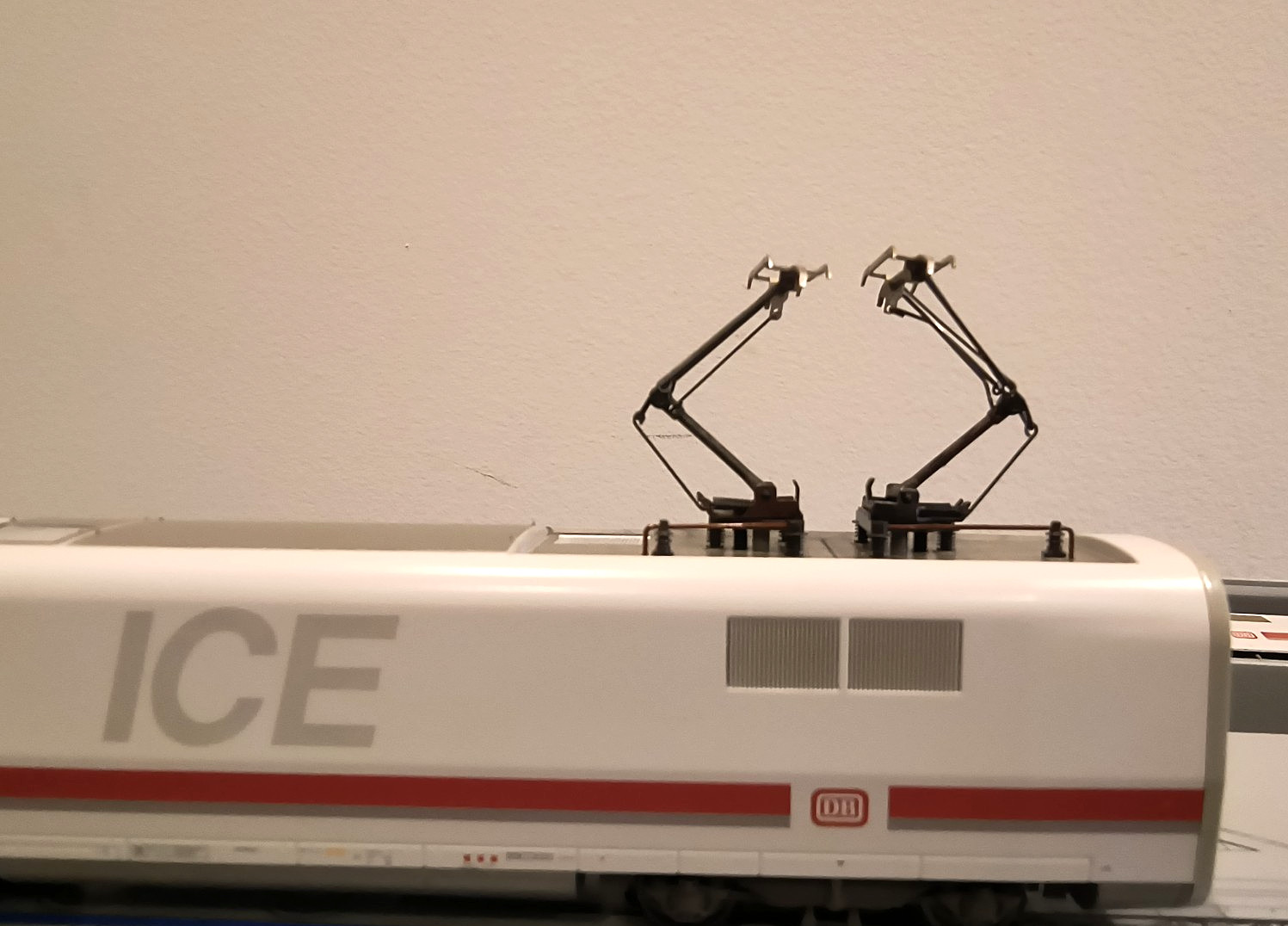 MARKLIN HO 3750 ICE IC DRIVE POWERED SET GFR CL 401DB “ELISABETH” NEW IN BOX EXC