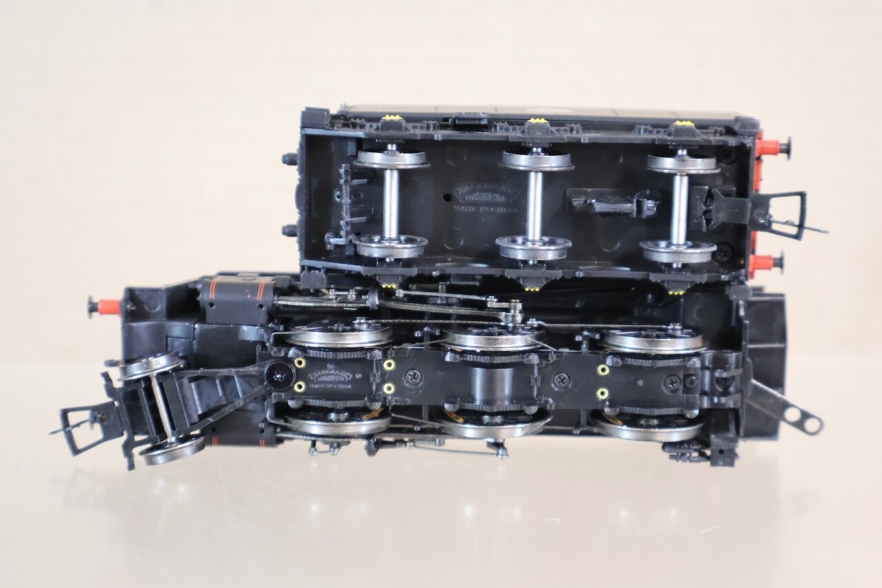 BACHMANN 32-950 DCC READY BR 2-6-0 STANDARD CLASS 4MT LOCOMOTIVE 76053 BOXED oj