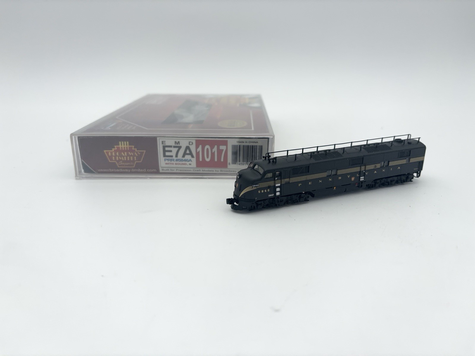 Broadway Limited – N – PRR – EMD E7A Diesel A-Unit #5846A DCC, Sound -Train 1017
