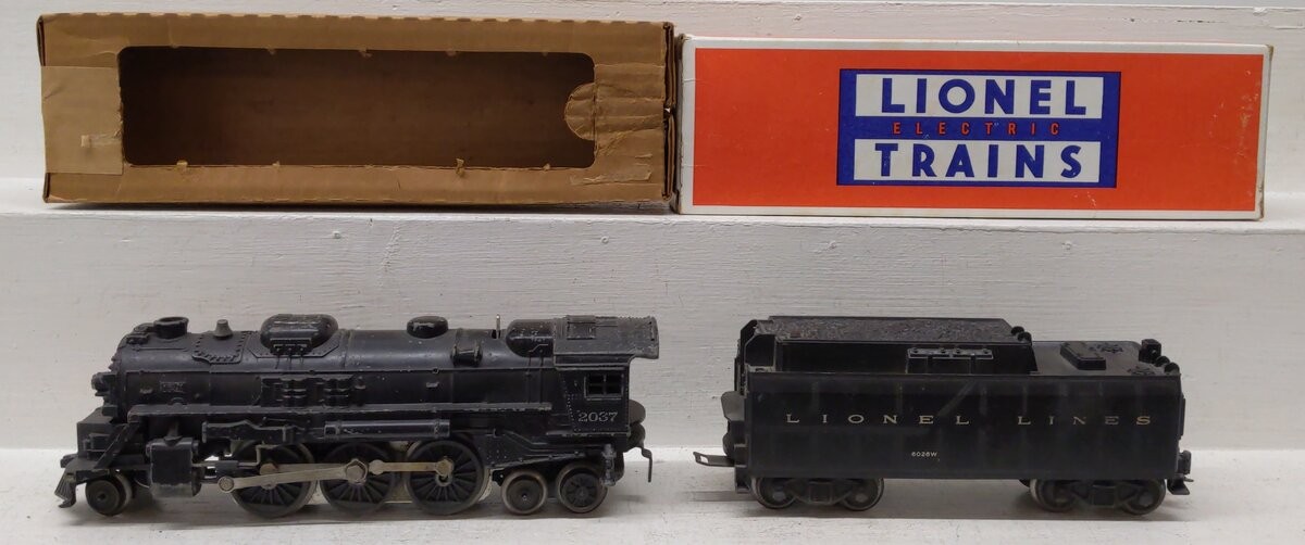 Lionel 2037 Vintage O 2-6-4 Diecast Steam Locomotive and 6026W Tender