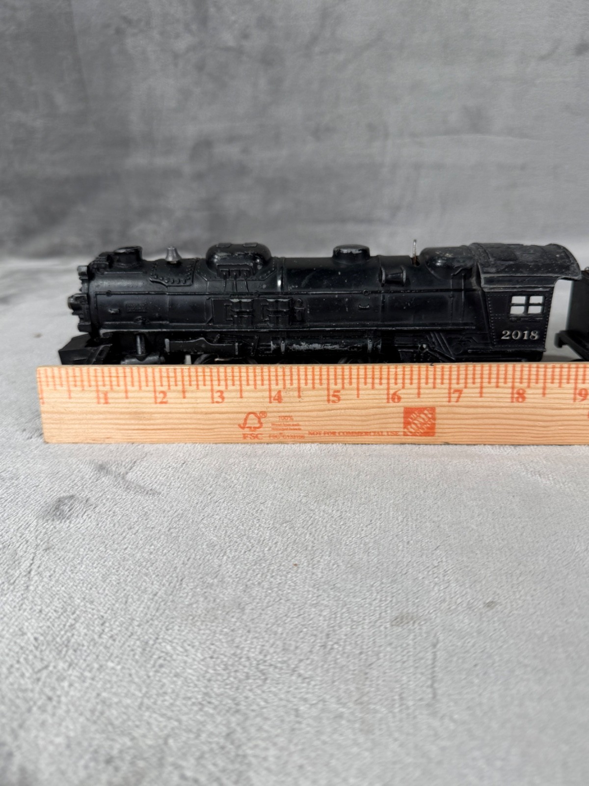 Vintage 1950s Lot of 3 LIONEL 6466WX 027 Gauge No 1130 & 2018 Locomotive Trains