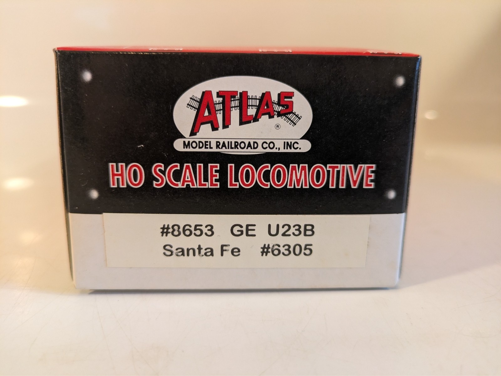 HO GE U23B Santa Fe DCC Ready NIB NOS # 8653