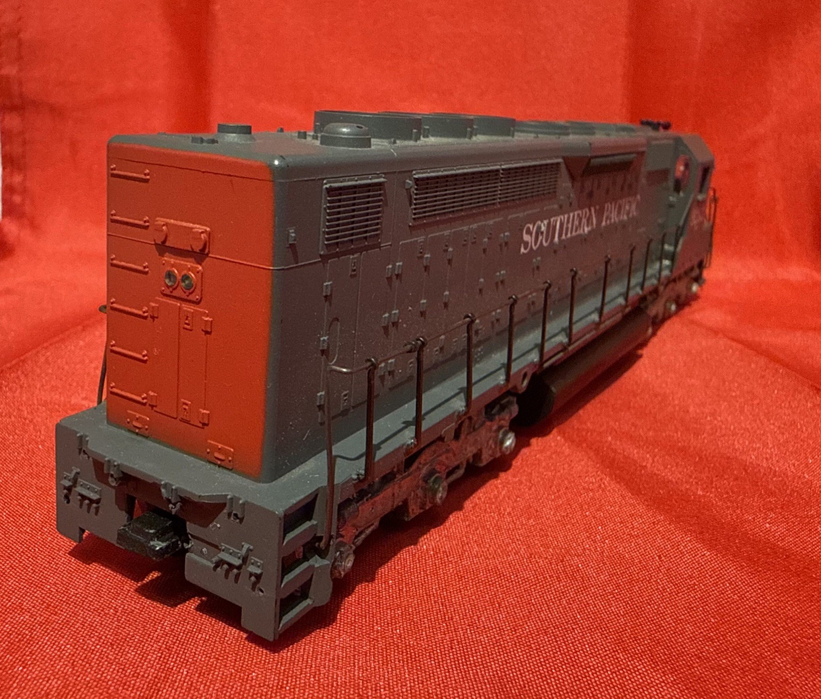 HO Athearn Southern Pacific Dummy Diesel #9263 Non Powered Read