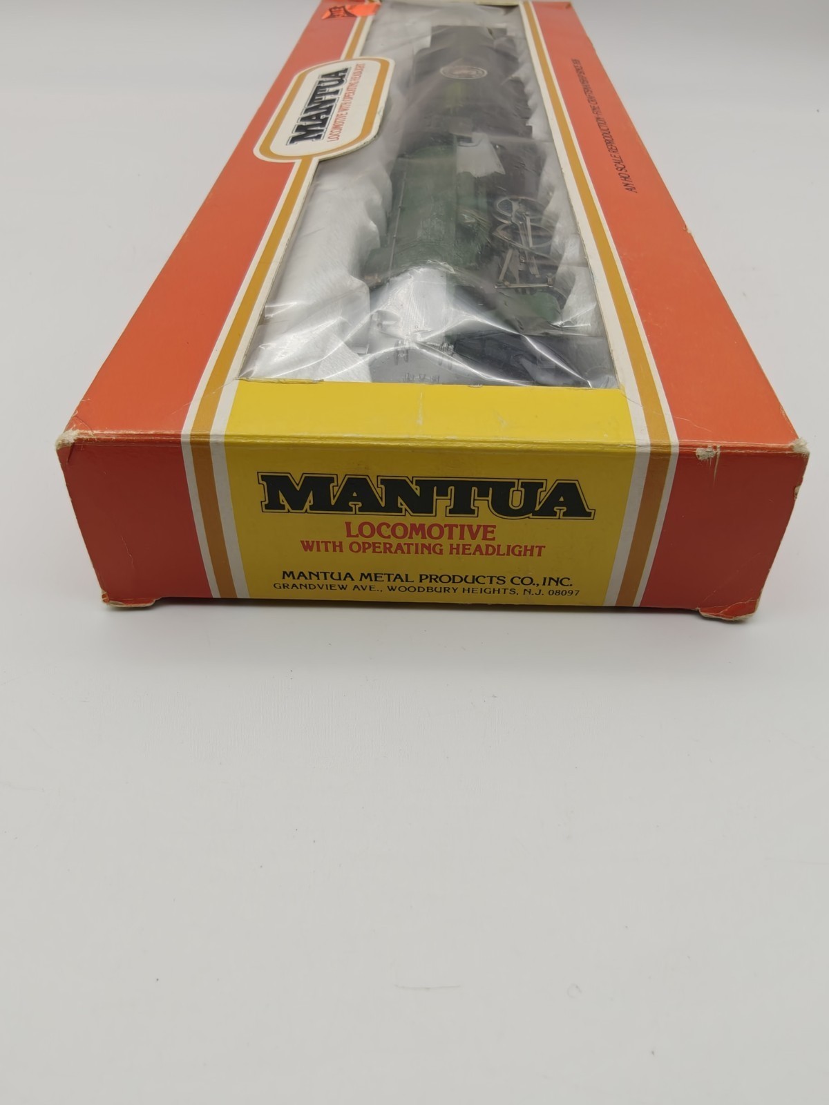 Mantua 312-61 HO Scale Mikado 2-8-2 Great Northern Steam Locomotive Vintage Box