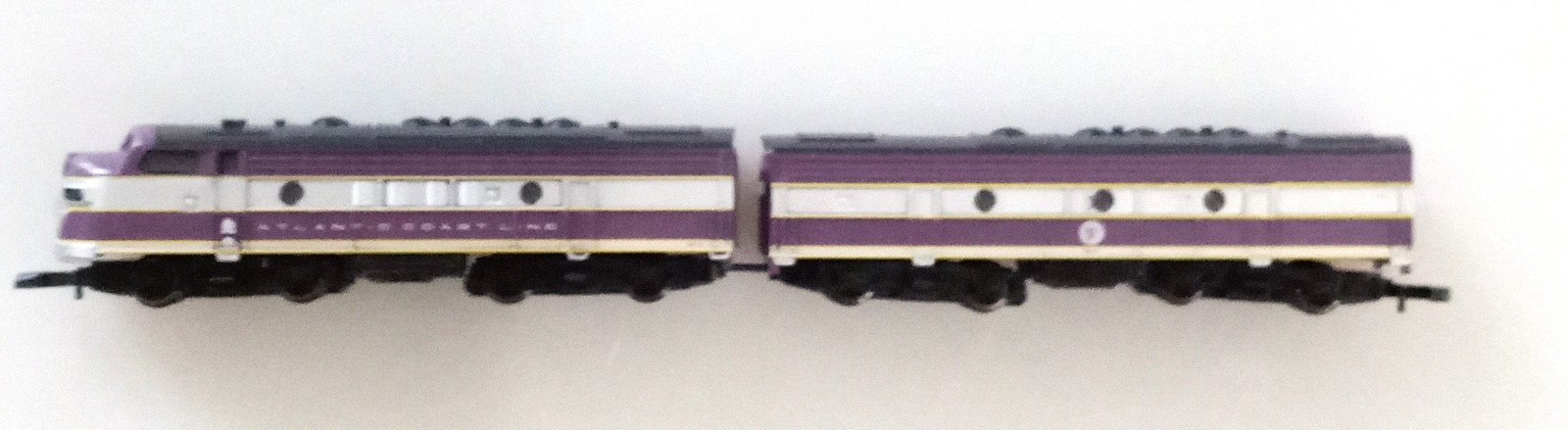 Marklin Z scale Mini Club 88604 F7 A-B Atlantic Coast Line TESTED