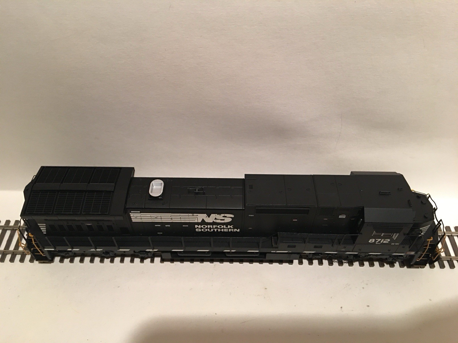 HO Atlas 9632 Norfolk Southern Dash 8-40C Diesel Locomotive NS #8712 DCC SOUND
