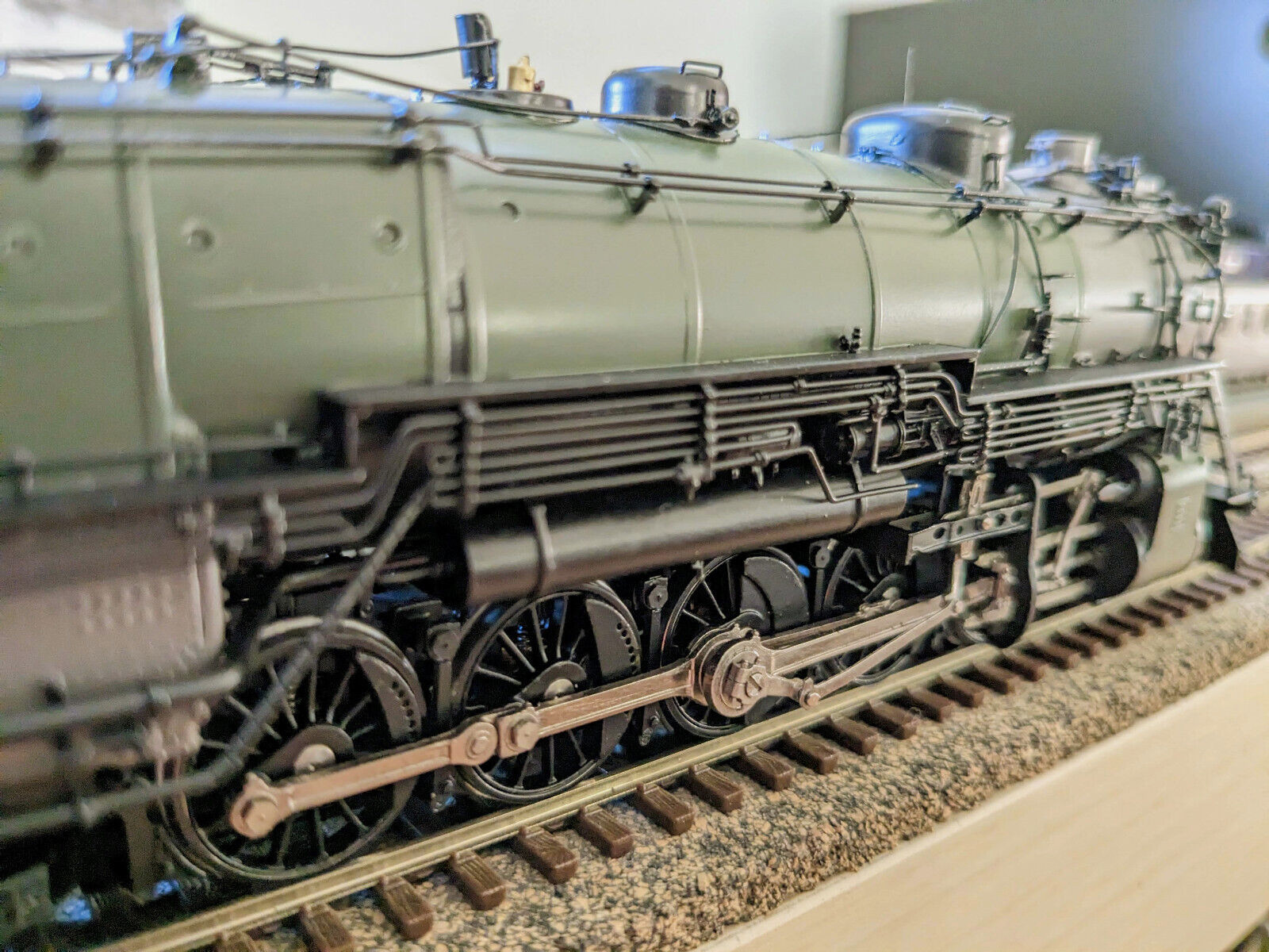 RARE! *CHALLENGER BRASS GN CLASS Q-1 2-10-2 HO *GLACIER PARK *LAMPS *RUNS GREAT!