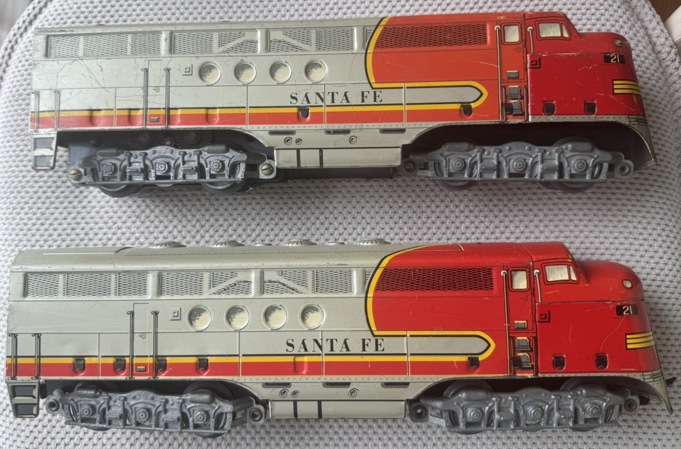 Vintage Marx 21 Santa Fe 1950s Double Diesel Twin Units O Gauge 1:48 Gauge