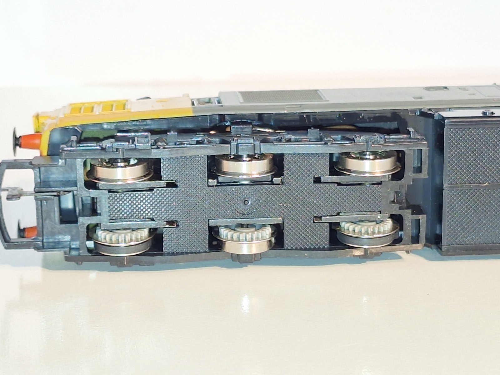Hornby R348 BR Class 37 Diesel Loco. New Old Stock. Mint Cond. Boxed. OO Scale