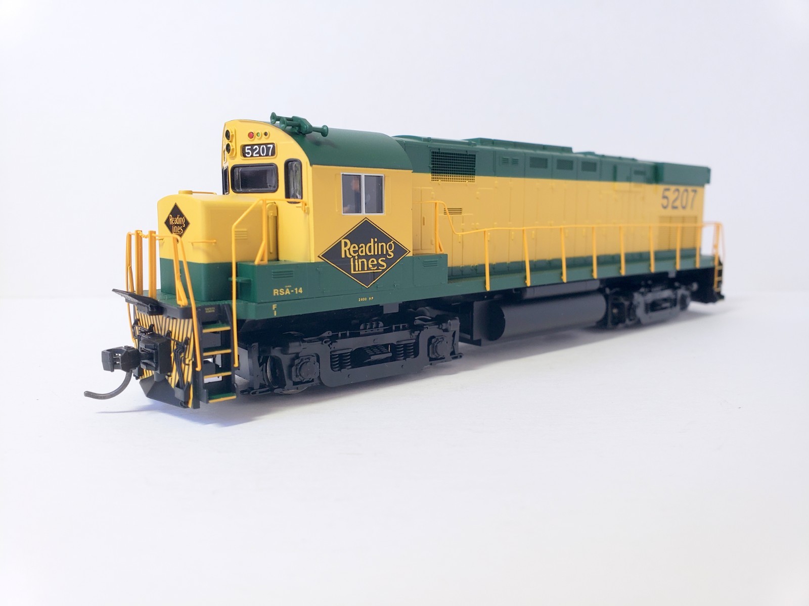 Atlas Classic HO C424 READING #5207 DCC