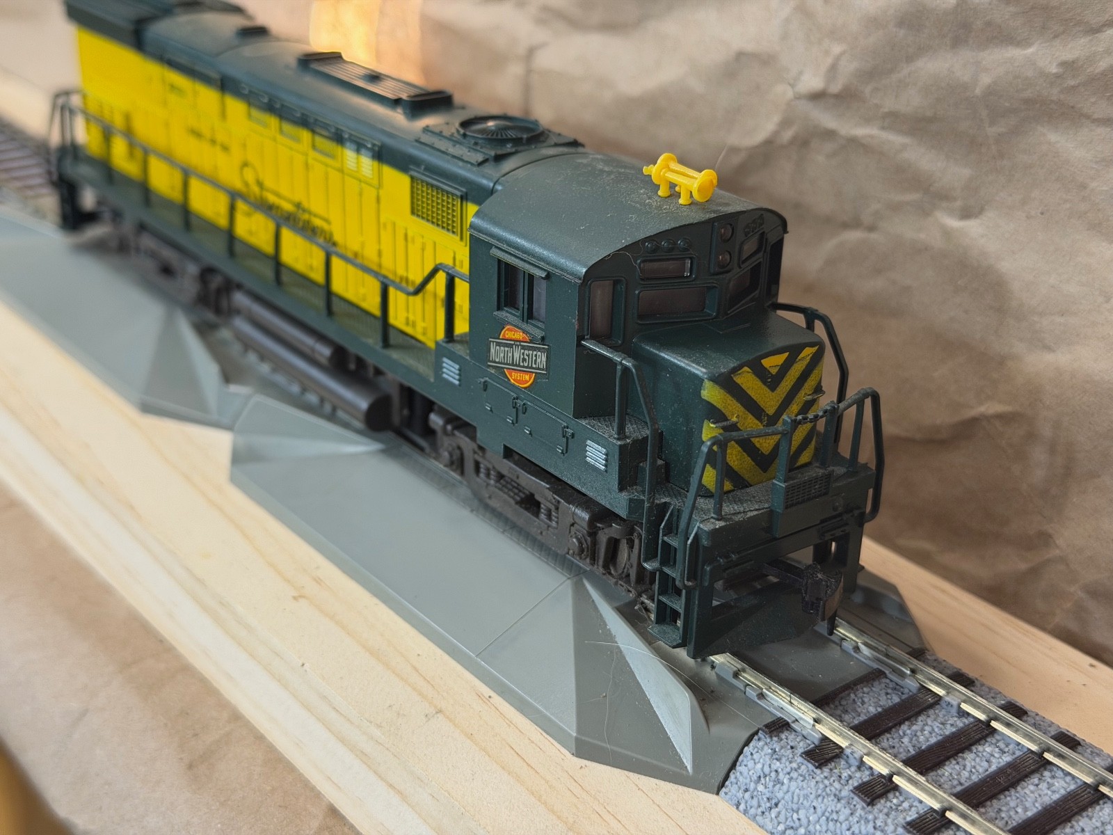AHM ALCO Century C-424 – Chicago & North Western