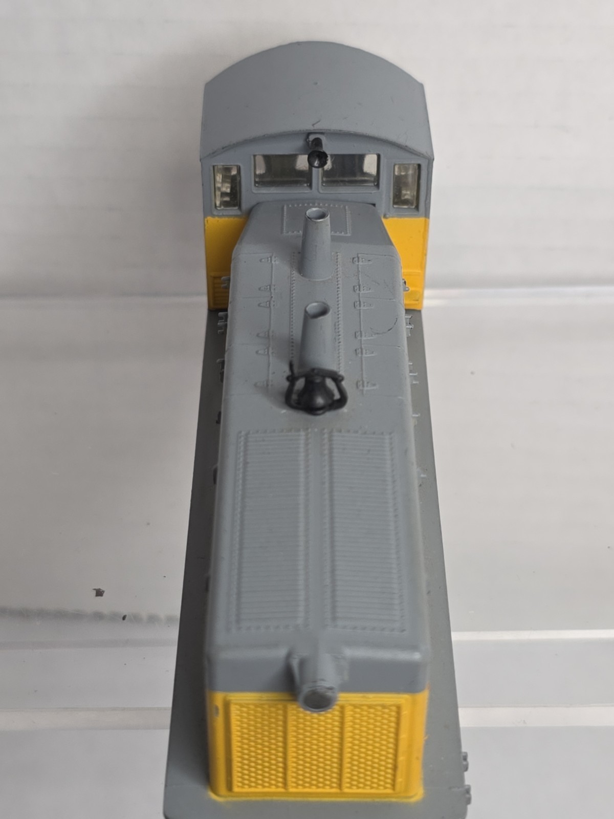 Athearn HO Scale Union Pacific SW-1500 Diesel Switcher Loco DS 1870 Runs Read De