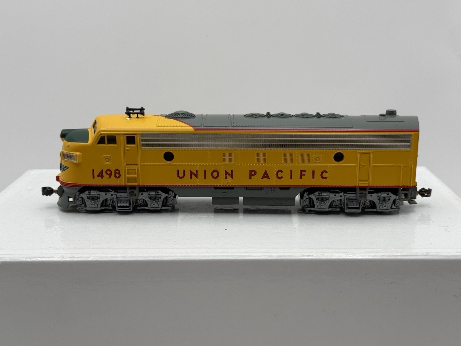 ATLAS – UNION PACIFIC (UP) FP-7 POWERED DIESEL