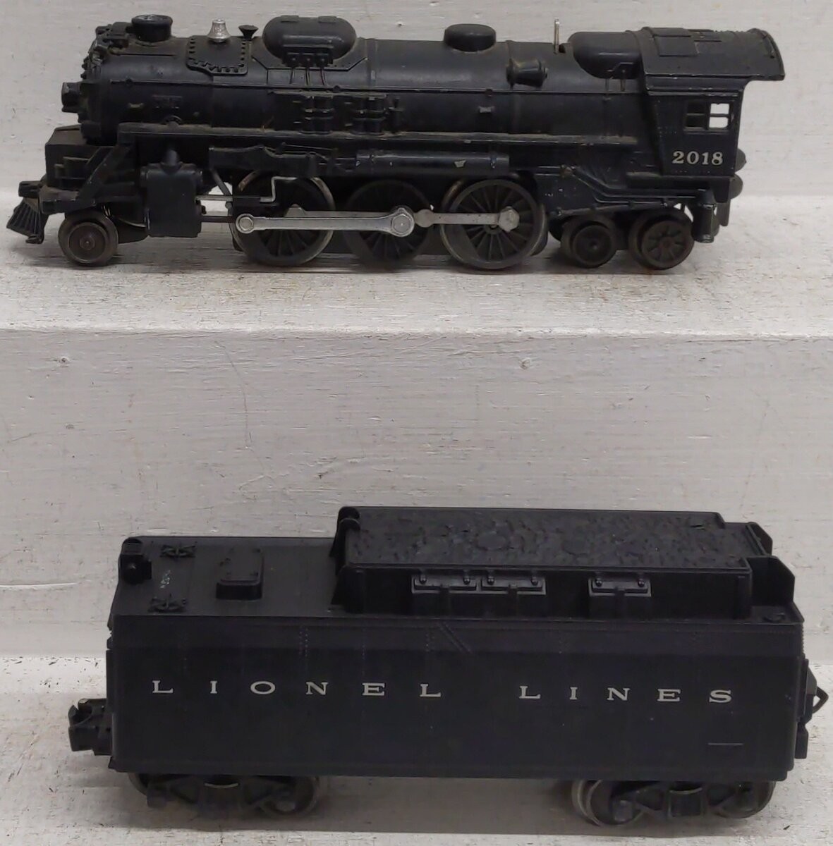 Lionel 2018 Vintage O 2-6-4 Diecast Steam Locomotive w/6026W Tender