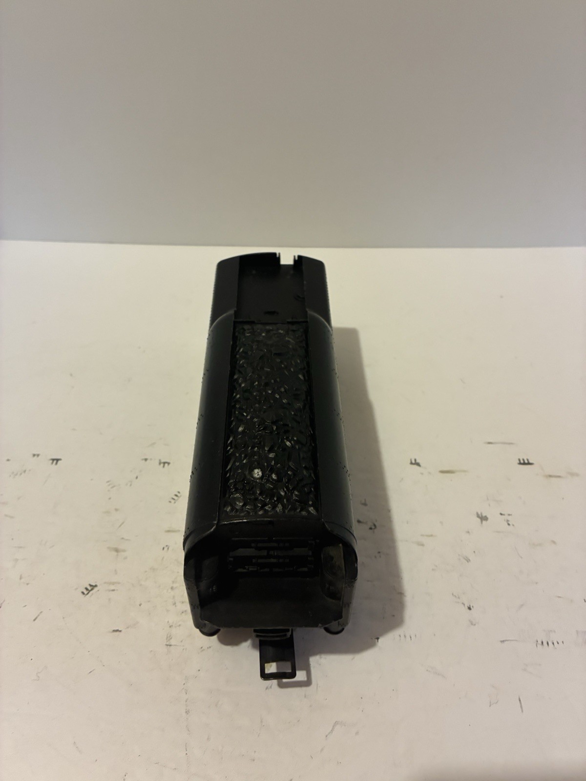 Lionel Modern Era 8902 DC Locomotive With Tender. Tested See Description. Runs.
