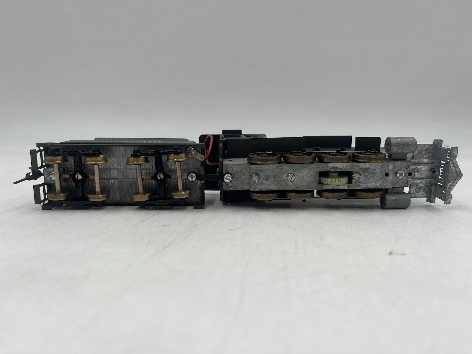 Mdc Roundhouse 2-8-0 Consolidation Steam Locomotive For Parts
