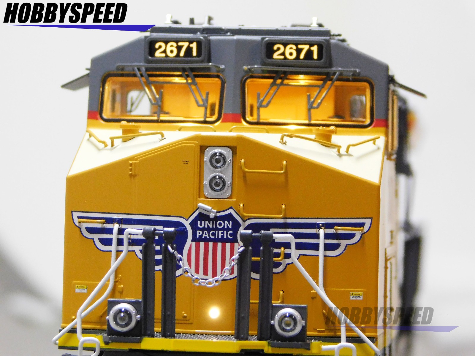 LIONEL BTO UNION PACIFIC LEGACY ET44AC #2671 DIESEL ENGINE O GAUGE 2533501 NEW
